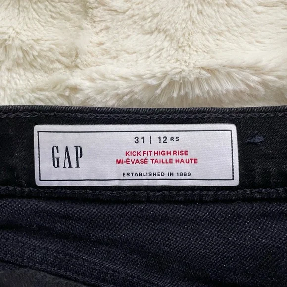 Black High Rise Kick Fit Jeans - Picture 6 of 8